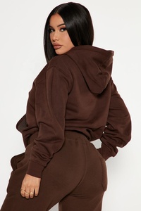 Vente en gros Sweat à capuche unisexe en coton épais 400 g/m² marron uni, coupe oversize à épaules tombantes, personnalisable avec logo, pour femme, collection automne - Product Image 2
