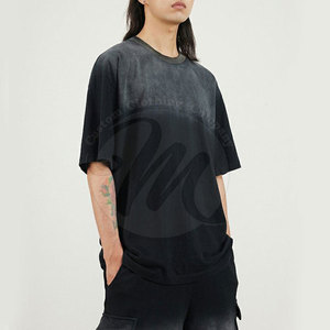 T-shirt délavé au soleil, dernier design, style streetwear décontracté, sensation premium - Product Image 2