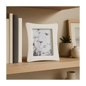 Cadre photo de table moderne et créatif en résine de qualité supérieure, imprimé, avec support fini, cadre photo vertical pour décoration intérieure - Product Image 6