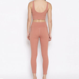 Ensemble de yoga pour femmes, dernier style, faible MOQ, vente directe d'usine, haute qualité, grande taille, respirant, séchage rapide, ensemble 2 pièces, prix de gros - Product Image 3