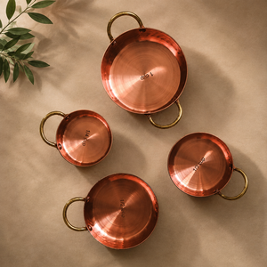 Ensemble de tasses à mesurer en cuivre avec poignées en laiton, tailles gravées 1/4, 1/3, 1/2, 1 tasse, résistantes à la chaleur, lavage à la main uniquement - Product Image 1