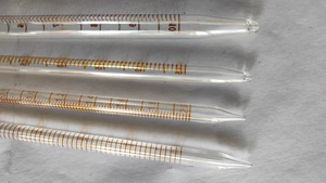 Pipettes volumétriques en verre borosilicate, équipement de laboratoire, mesure précise des liquides, chimie analytique, titrage, OEM - Product Image 5