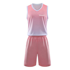 Uniforme de basketball léger et durable, fabriqué en polyester et en tissu mesh, adapté aux compétitions - Product Image 1