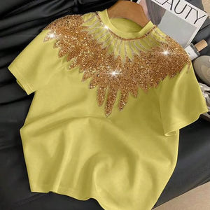 Collar con Bordado Intrincado de Cuentas de Vidrio, Joyería Artesanal para Fiestas, Eventos y Looks de Noche - Product Image 1