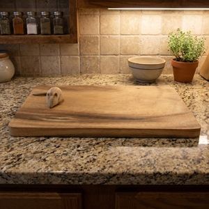 Planche à fromage en bois de Suar de qualité alimentaire, grande, naturelle, non vernie, plateau de service fait main, artisanat de Bali, ustensile de cuisine, cadeau - Product Image 4