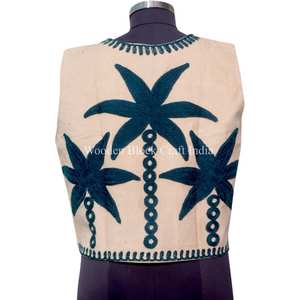 Chaleco elegante de algodón puro estampado para mujer, sin mangas, para uso en invierno, con diseño de palmera, hecho a mano, de longitud regular. - Product Image 4