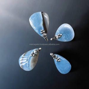 Colgante de cristal de ópalo azul de calidad superior de tendencia superior superventas piedras preciosas naturales Feng Shui joyería de moda al por mayor - Product Image 2