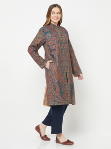 Chaqueta Larga Safaa Premium con Diseño Paisley Tejido en Cachemira - Product Image 3