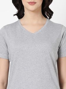 T-shirt col en V confortable pour femme en viscose et coton, à manches courtes, coupe ajustée, vêtement basique décontracté - Product Image 2