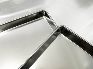 Plaque de cuisson professionnelle pour une pâtisserie familiale saine et délicieuse, avec un intérieur spacieux, une surface lisse et une distribution fiable de la chaleur. - Product Image 6
