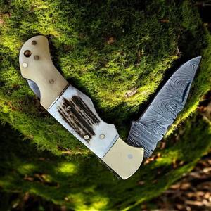 มีดพับเหล็กดามัสกัสทำมือแบบสั่งทำพิเศษ ด้ามเขาสัตว์ สไตล์คาวบอย - Product Image 4