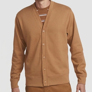 Pull-over en tricot épais pour homme, sur mesure, vente en gros, texture lourde, bords côtelés pour temps froid, vêtements à marque privée - Product Image 6
