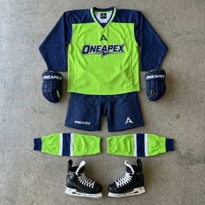 Ensemble d'uniformes de hockey sur glace personnalisés vert et bleu roi, manches longues, shorts, gants, chaussettes, respirant, fabricant de vêtements de sport en gros OEM - Product Image 5