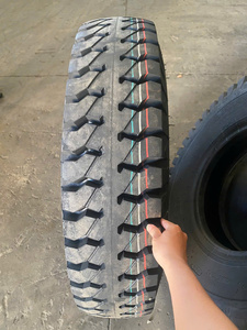 Neumático de Camión Ligero de Alta Calidad en Oferta, KUMA K702 Diagonal 5.00-12 5.50-13 6.00-14 7.00-15 7.50-16, Caucho Natural Negro, 1 Año de Garantía - Product Image 4