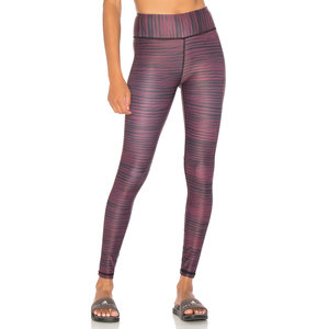 Leggings d'été taille haute élastiques en molleton pour femmes, sexy, pour fitness et yoga, en tissu respirant coton bambou, personnalisables, vente en gros - Product Image 1