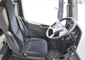 Camión Usado MERCEDES-BENZ AROCS 3243 del 2016, EN OFERTA, con Sistema de Elevación de Caja de Carga Hidráulico, 837,000 KM, 8X4, EURO 6, Diésel, Transmisión Automática - Product Image 4