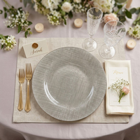 Assiettes de présentation rondes en verre effet tissu lin coloré de 13 pouces, en gros, pour mariages, fêtes et événements, vaisselle de table