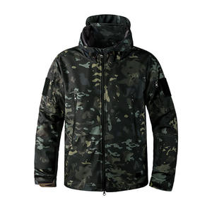 เสื้อแจ็คเก็ตผู้ชายแบบกันน้ำ ผ้า softshell สำหรับยุทธวิธี มีฮู้ด กันลม ระบายอากาศได้ดี เหมาะสำหรับกิจกรรมกลางแจ้งในฤดูหนาว - Product Image 2