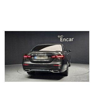Mercedes-Benz Clase E E220d 4MATIC AMG Line 2023, 25,062 km, Diésel, Automático, Asientos de Cuero, Cámara Trasera, Volante a la Izquierda - Product Image 4