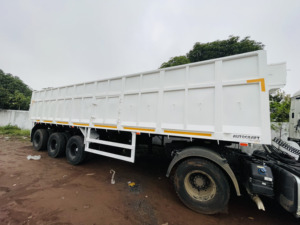 Remolques de Carga y Utilitarios Multiusos Duraderos en Oferta con Pared Lateral para Logística, Almacenamiento y Transporte - Product Image 4