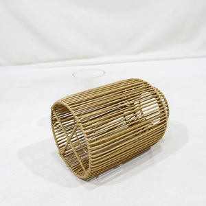ตะเกียงเหล็กพลาสติกทรงตรงแบบตั้งพื้นกันลมตกแต่ง กำลังเป็นที่นิยม - Product Image 5