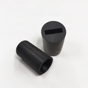 Pièces en céramique <span class=keywords><strong>de</strong></span> carbure <span class=keywords><strong>de</strong></span> silicium SSIC usinées avec précision sur mesure (OEM) avec finition polie miroir pour adaptateurs <span class=keywords><strong>de</strong></span> boîtiers industriels - Product Image 1