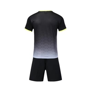 Nueva Llegada, Uniformes de Fútbol Personalizados para Hombre, de Secado Rápido y Transpirables, Uniformes de Fútbol de Moda Más Vendidos, de Poliéster/Algodón - Product Image 3