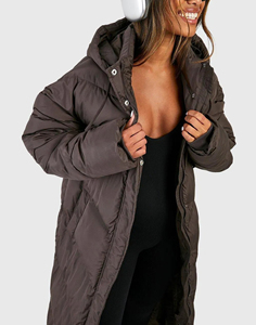 Chaqueta acolchada larga con capucha para mujer, hecha a medida, resistente al viento, gruesa, para invierno, con cierre, color marrón sólido - Product Image 3