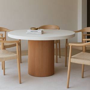 Mesa de Comedor Vandana Zentrix Falcon con Superficie de Microconcreto y Diseño Moderno Minimalista - Product Image 1