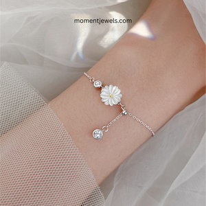 Silver Flower <b>Charm</b> Bracelet Adjustable Chain Link <b>Bangle</b> White Shell Look Jewelry for Gift Party Wedding - Product Image 3