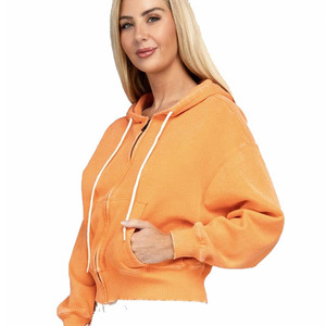 Conjuntos de Camiseta y Pantalones Cortos con Logotipo Personalizado, Secado Rápido, Transpirables, para Mujer, Top Corto Personalizado con Capucha - Product Image 2
