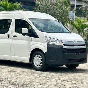Autobuses HIACE usados de 18 plazas - Product Image 3