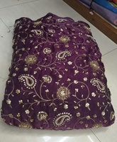 Tissu en soie de qualité supérieure pour la vente en gros, broderie artisanale de luxe, matériau de créateur pour saris indiens élégants et costumes de boutique