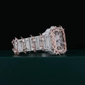 Montre élégante en alliage avec diamants Moissanite, cadran carré, bracelet en acier inoxydable, look luxueux et tendance, idéale pour les célébrations - Product Image 4