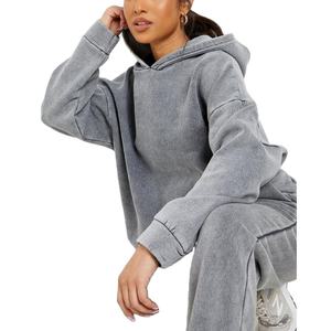 Ensemble de survêtement délavé à l'acide pour femme, en coton French Terry 450 GSM, style streetwear décontracté, avec sweat à capuche et pantalon de jogging, fabrication OEM sous marque privée - Product Image 2