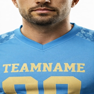 Ensemble de maillot de football américain personnalisé par sublimation et short de compression rembourré, maille respirante et anti-humidité - Product Image 2