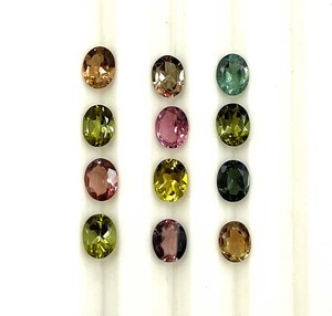 พลอยทัวร์มาลีนธรรมชาติทรงรีขนาด 4*5 มม. พลอยทัวร์มาลีนเจียระไนสำหรับทำเครื่องประดับ ได้รับการรับรองจาก IGI - Product Image 4