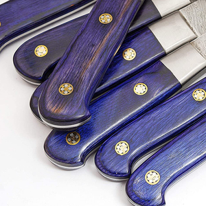 Ensemble de couteaux de chef en acier Damas faits à la main avec étui en cuir, collection élégante de couteaux de cuisine pour la cuisine à domicile et les experts culinaires - Product Image 6