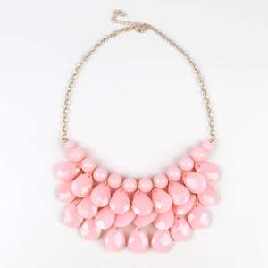 Collar artesanal de resina, collar de cuentas hecho a mano para mujeres y niñas, joyería de moda, estilo indio. - Product Image 1