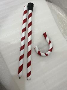 Sculpture de Noël ronde en résine, faite à la main, durable, accessoires géants personnalisés en forme de bonbons pour la décoration de fête - Product Image 3