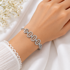 Pulsera de Cadena de Plata de Ley 925 con Diamantes para Mujer, Diseño Geométrico de Eslabones con Alto Brillo, Joyería para Fiestas, Bodas y Uso Diario - Product Image 1