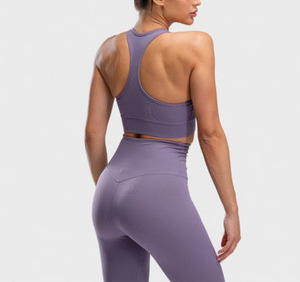Legging de yoga et soutien-gorge de sport pour femmes, légers, respirants, nouveau style, hiver, design imprimé par sublimation, de haute qualité - Product Image 2