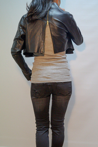 Chaqueta de Cuero Negra Corta Personalizada para Mujer, Impermeable, Transpirable, Ecológica, con Cierre, Estilo Urbano, Hecha a Mano - Product Image 6