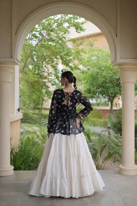 Malai Faux Georgette Magnifique travail de miroir véritable, dentelle dorée Gota Zari, longueur au sol, séchage rapide, sans plis, protection solaire - Product Image 4