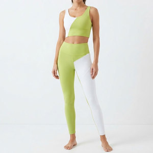 Conjuntos de yoga para mujer, cómodos y ligeros, con tela flexible para gimnasio, correr, yoga y entrenamiento. - Product Image 1