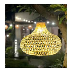 Lampe en rotin vietnamien, luminaire tissé naturel pour la décoration intérieure et les entreprises hôtelières - Product Image 5
