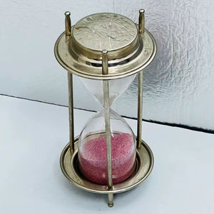 Reloj de arena 3D de 6.5'' con acabado de aluminio y níquel, diseño de cruz, pieza de mesa de fundición de moda para fiesta de graduación - Product Image 1