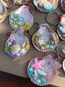 Luxury Handmade Seashell Hand Mirror Natural Shell Decorative <b>Vanity</b> Mirror for Gift & Home Decor - Product Image 2