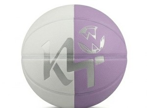ลูกบาสเก็ตบอล KLTW INT'L ไซส์ 7 สีม่วงขาว โลโก้ K1  หุ้มด้วยหนัง  ไส้ยางบิวทิล  ทนทาน เหมาะสำหรับฝึกซ้อมในร่ม - Product Image 6
