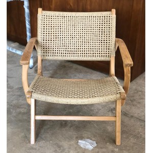 Sillón de Madera de Teca Ecológico Hecho a Mano en Indonesia, Asiento de Cuerda Tejida, Sillón Deslizante para Interiores y Exteriores, Diseño Moderno y Minimalista - Product Image 4
